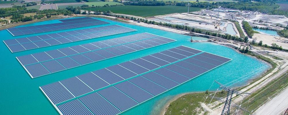 inauguration centrale solaire flottante EDF